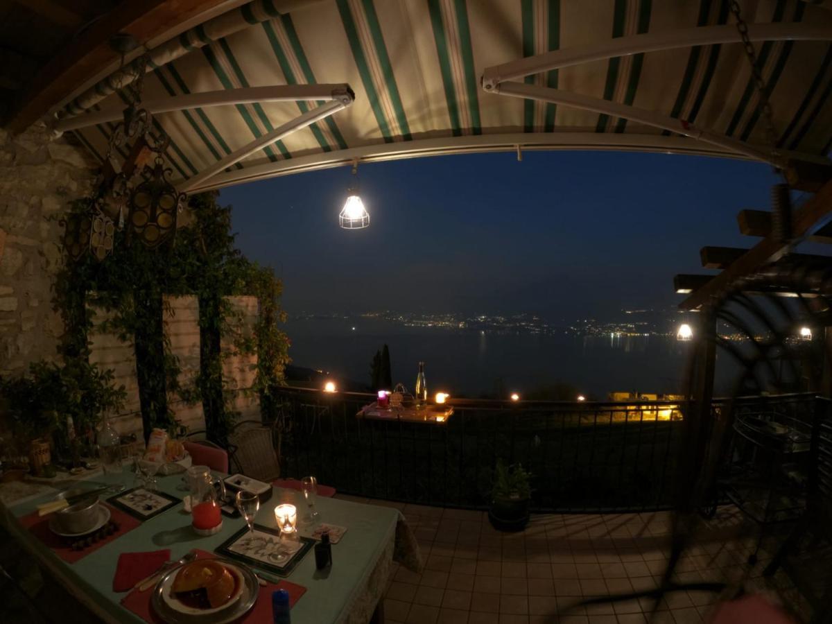 Beb Da Paolo Con Vista Lago San Zeno di Montagna Exterior foto